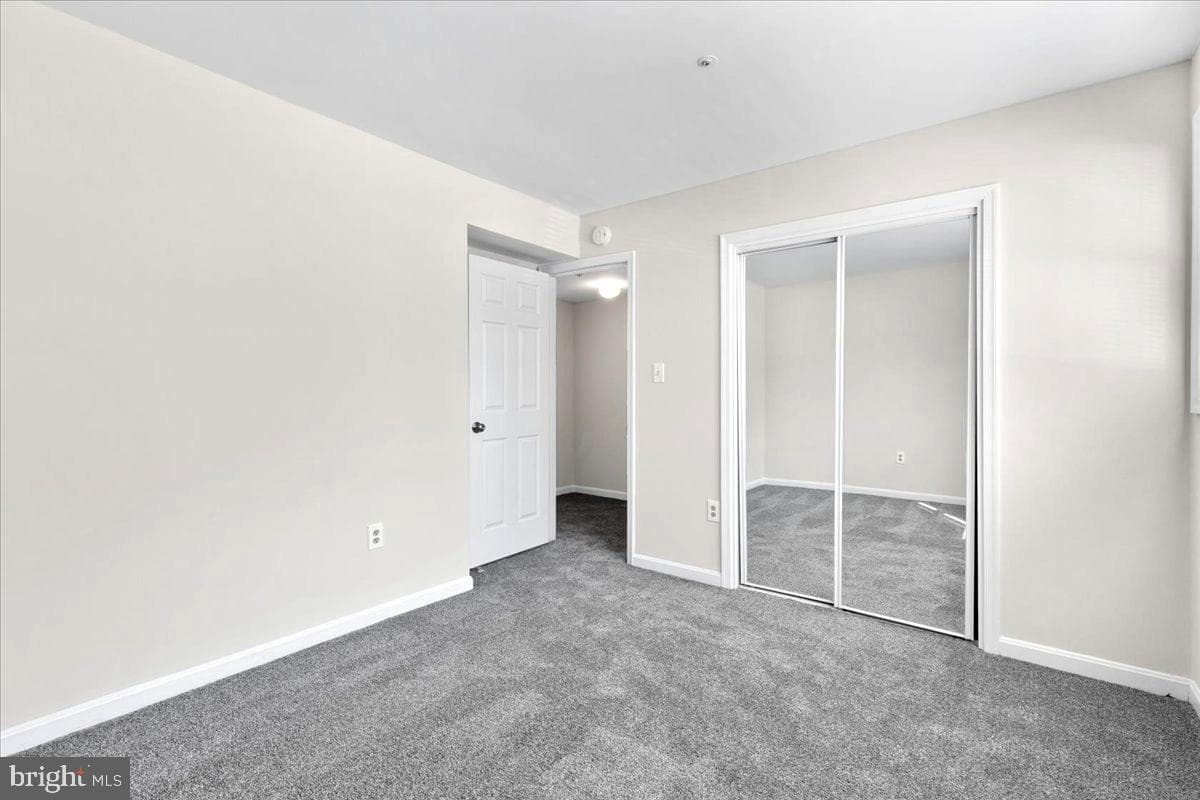 5804 Burgundy Street photo 21