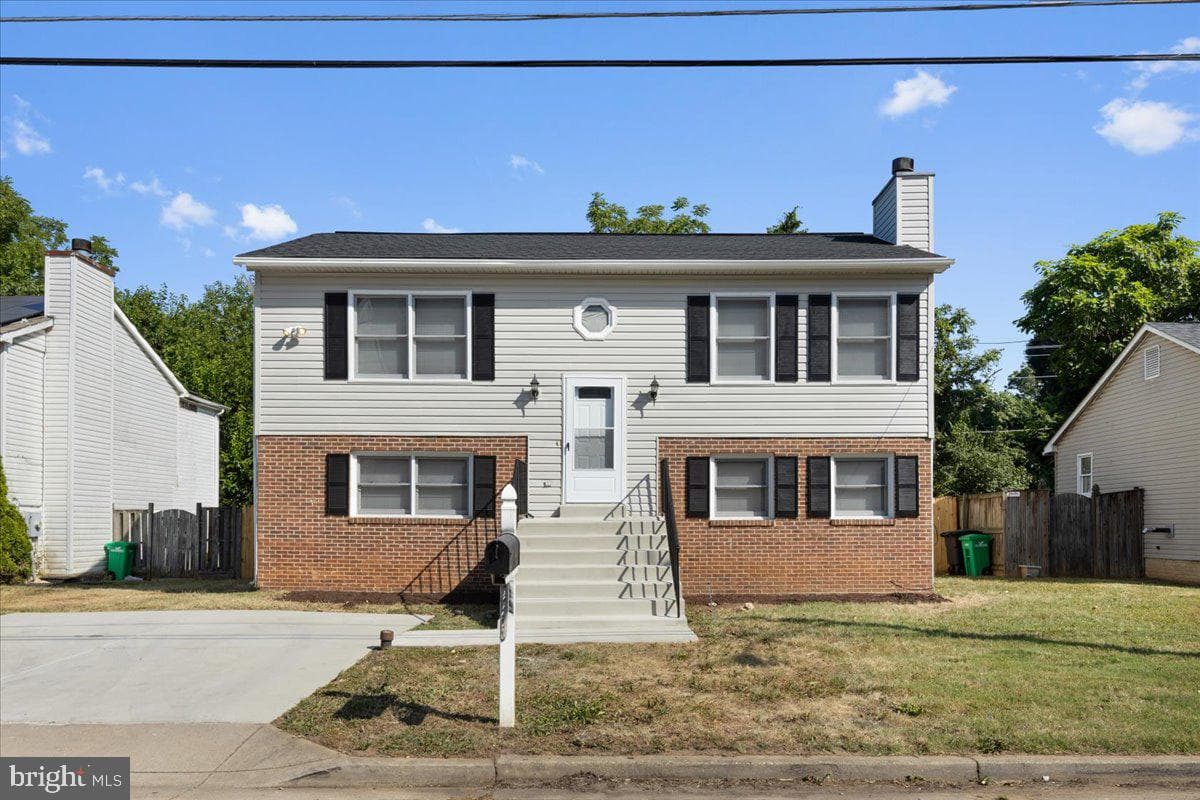 5804 Burgundy Street photo 29