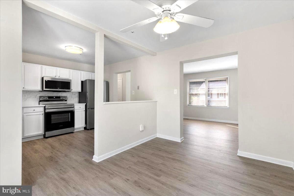 5804 Burgundy Street photo 6