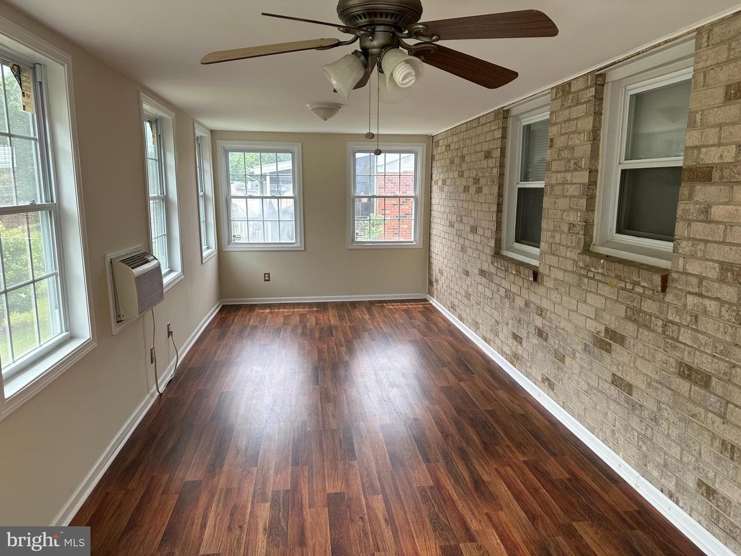 1611 Hunters Mill Avenue photo 4