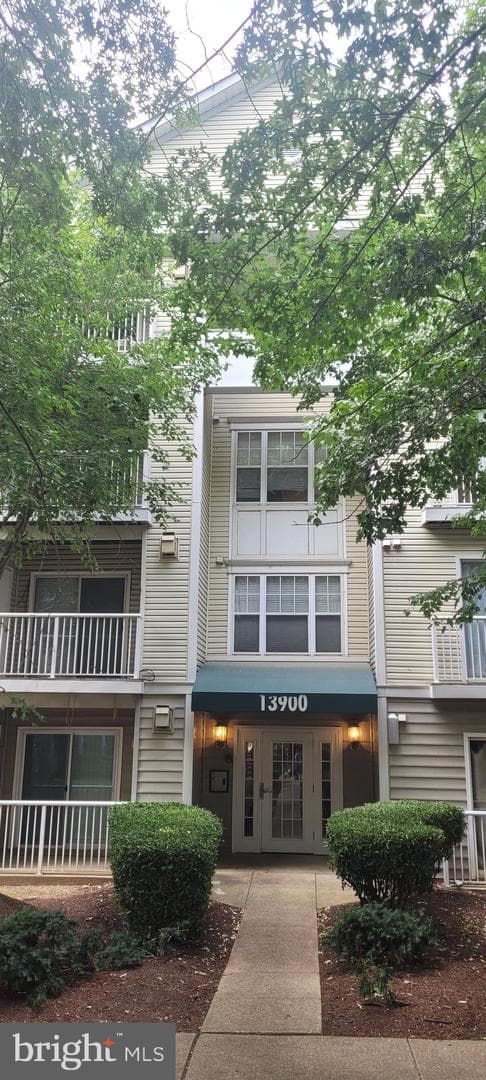 13900 Farnsworth Lane #4101 photo 2