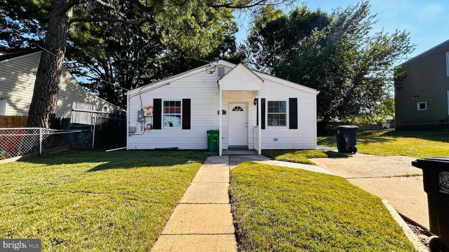 1607 Warren Avenue photo 14