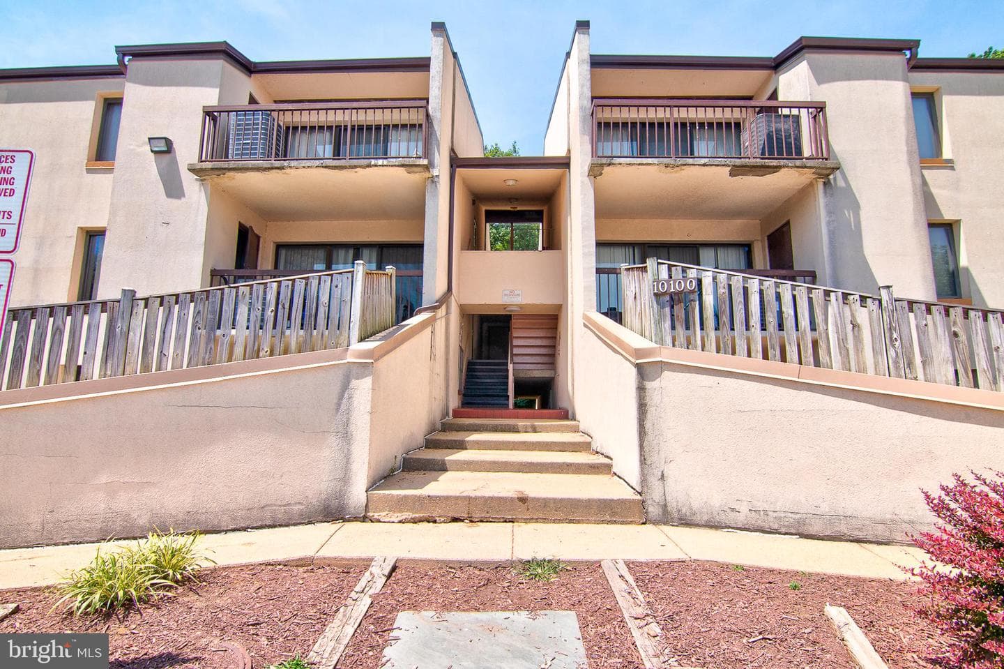 10100 Campus Way S #204-4a photo 1