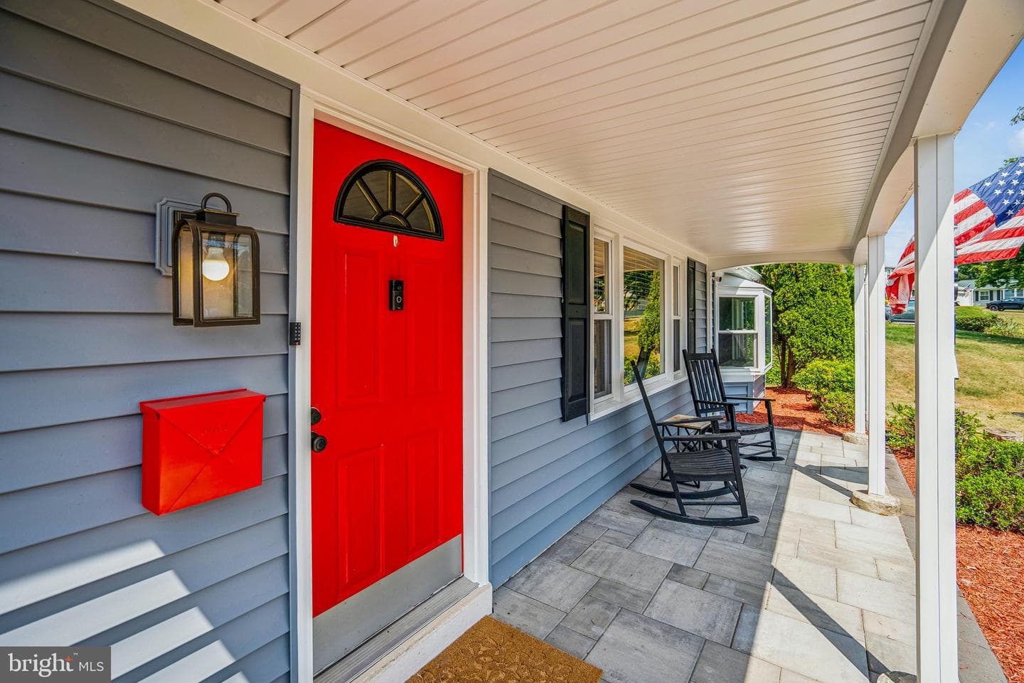2814 Folsom Lane photo 2