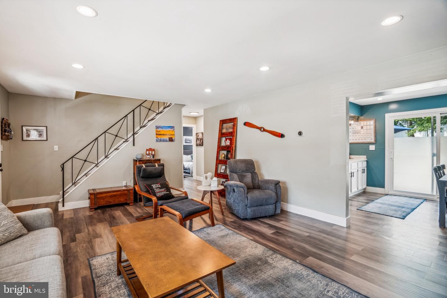 2814 Folsom Lane photo 4