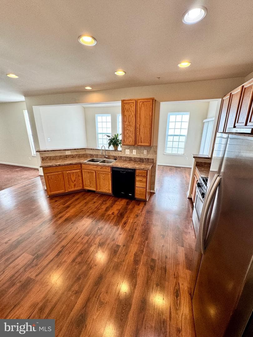 6500 Dunnigan Drive photo 11