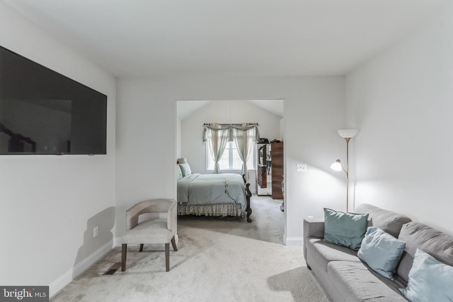 4907 Bridle Ridge Road photo 12