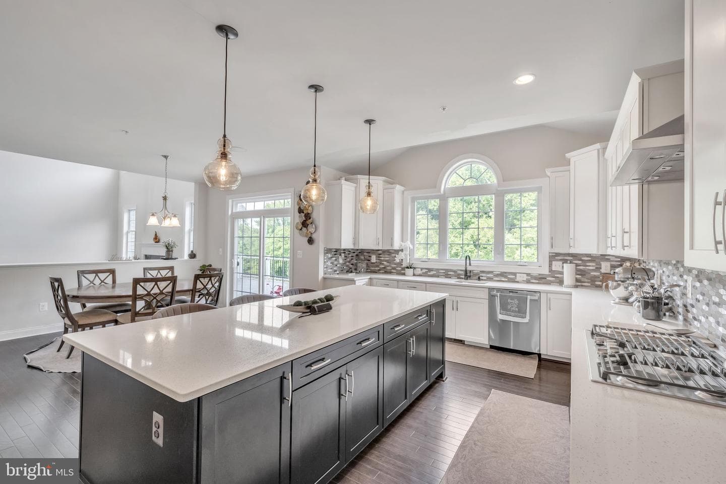 4907 Bridle Ridge Road photo 9