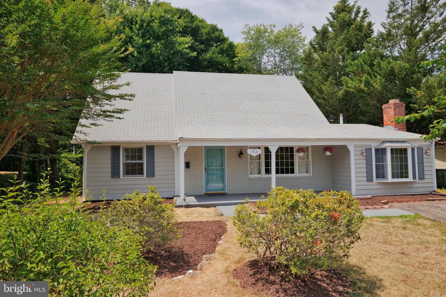 1518 Perrell Lane photo 2