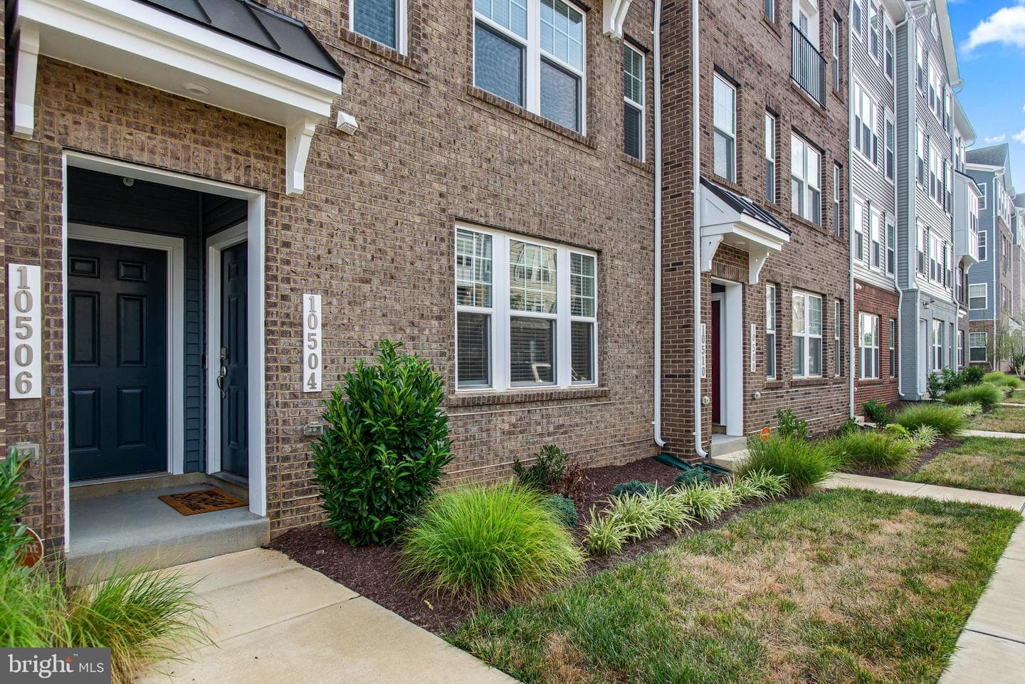 10504 Jim Lovell Lane photo 1