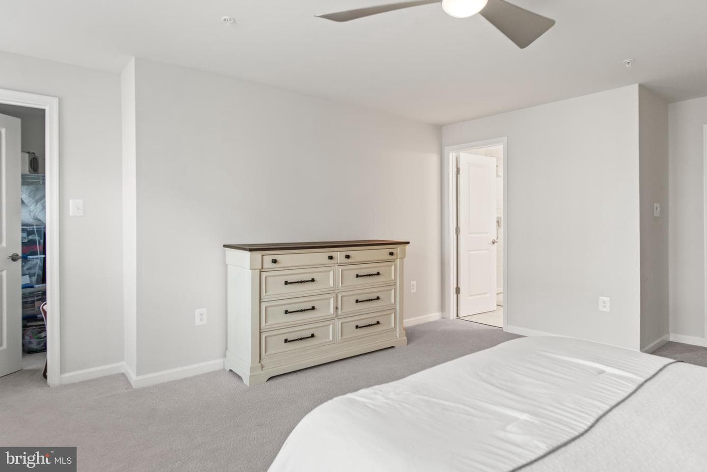 10504 Jim Lovell Lane photo 11