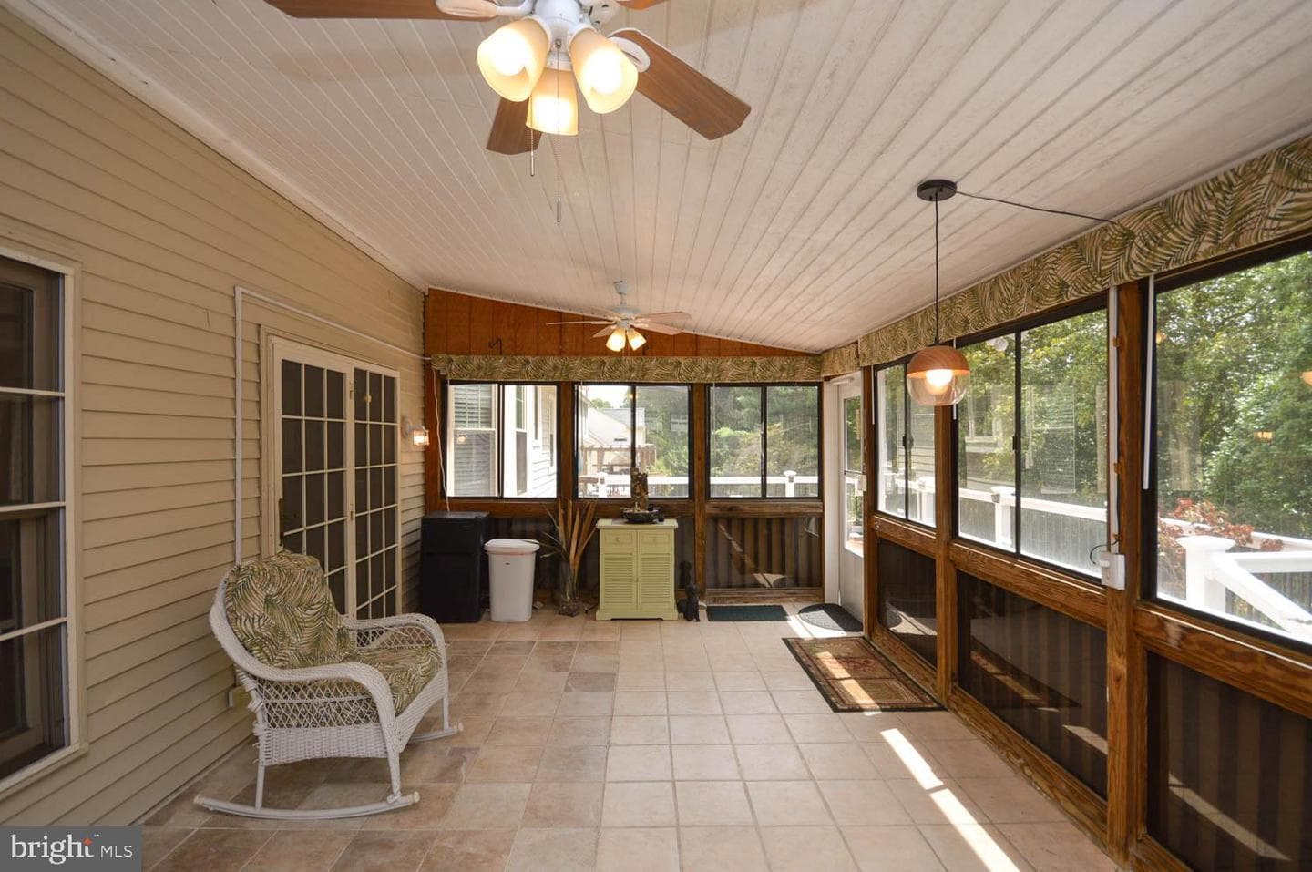 10513 Foxlake Drive photo 22