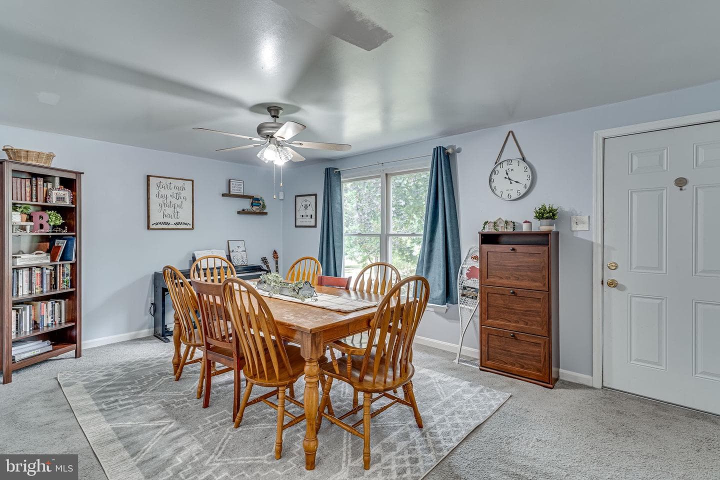 7102 Sybaris Drive photo 3