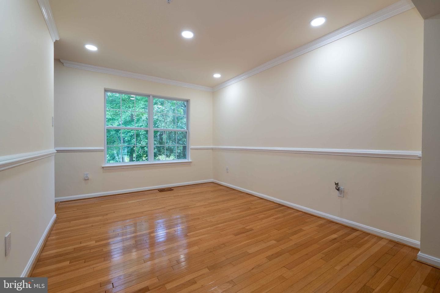 9412 Biemans Terrace photo 20