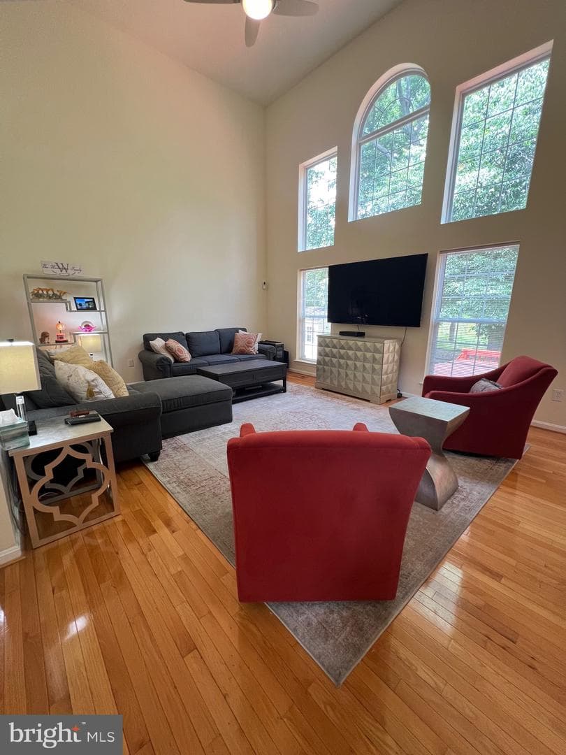 9412 Biemans Terrace photo 32