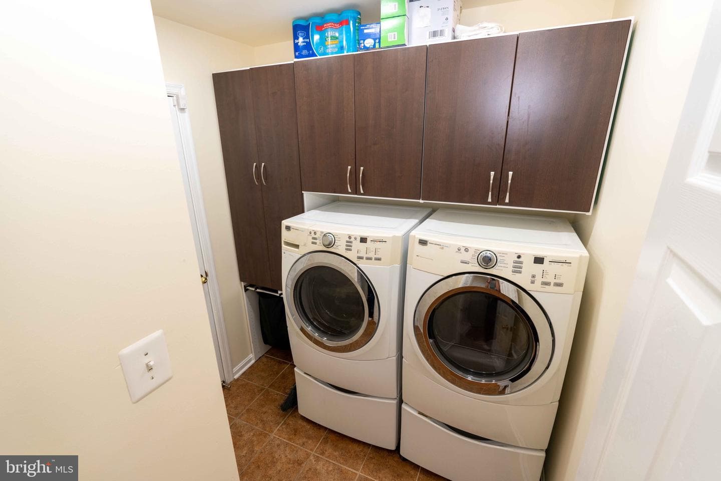 9412 Biemans Terrace photo 34