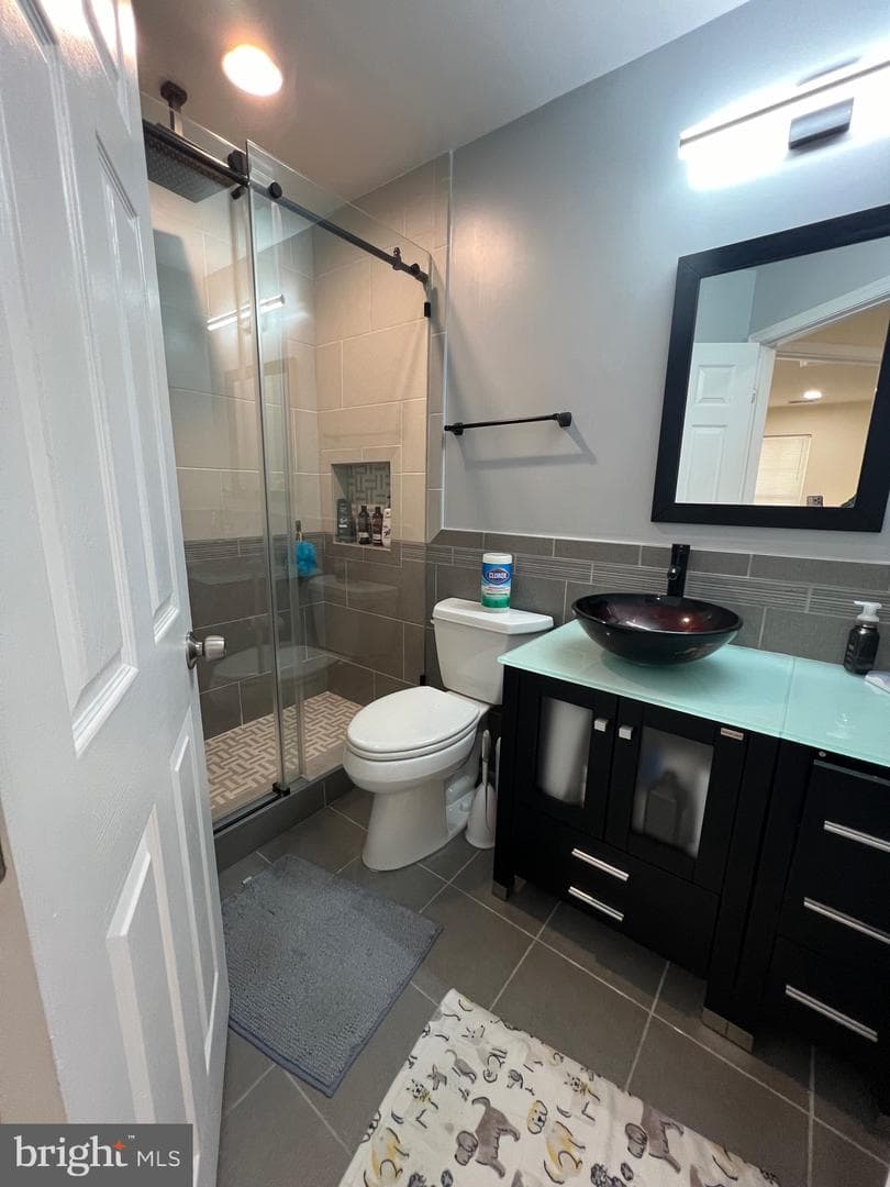 9412 Biemans Terrace photo 55