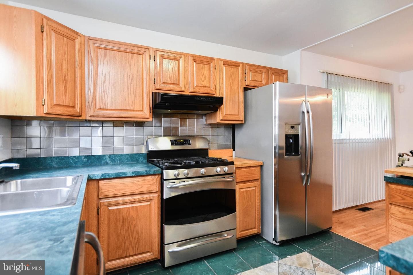 7911 Polk Street photo 11