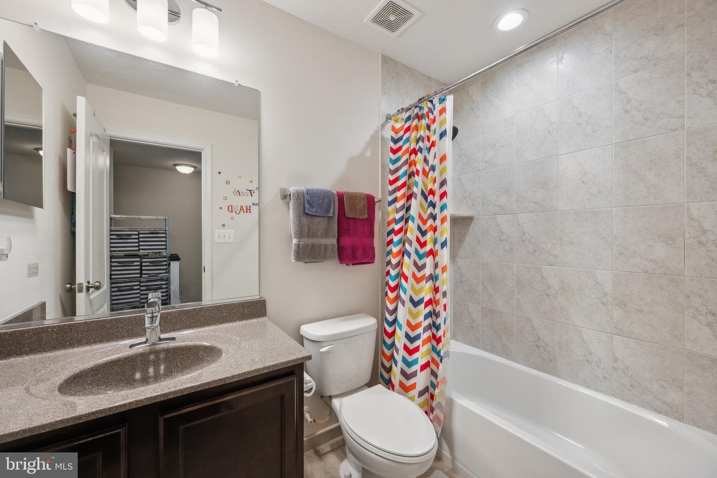 10708 Eastland Circle photo 24
