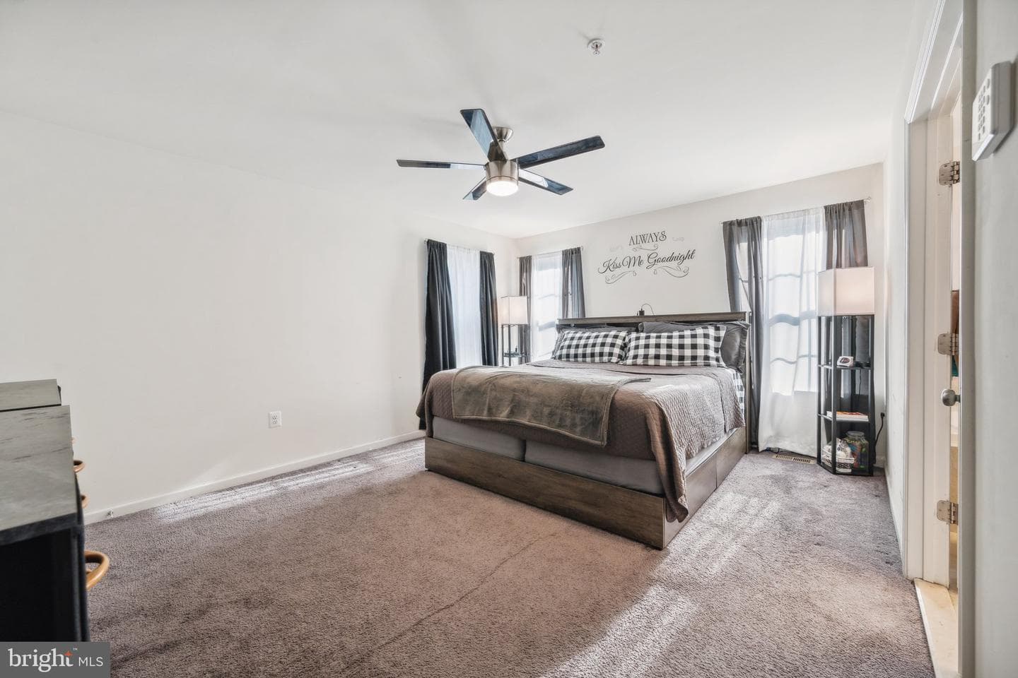 10708 Eastland Circle photo 26