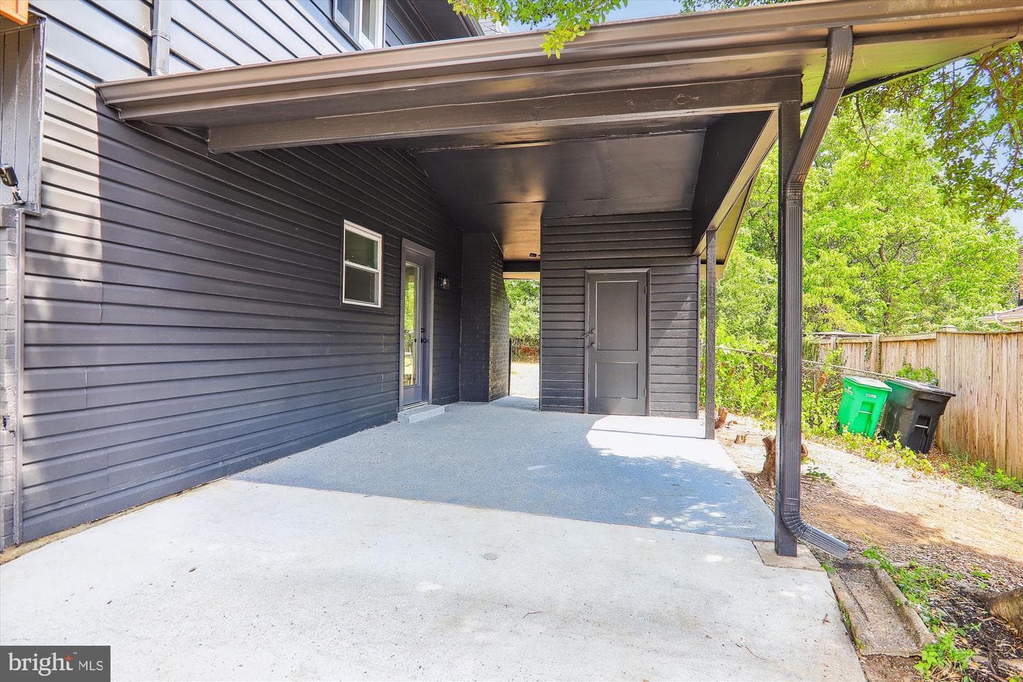 6706 Edgemere Drive photo 4