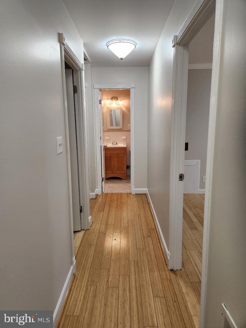 5908 Westchester Park Drive photo 20