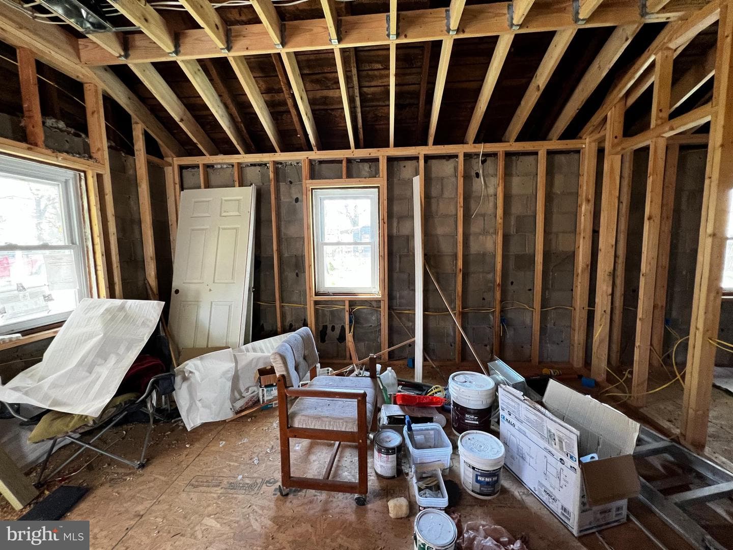 9106 Lincoln Avenue photo 8