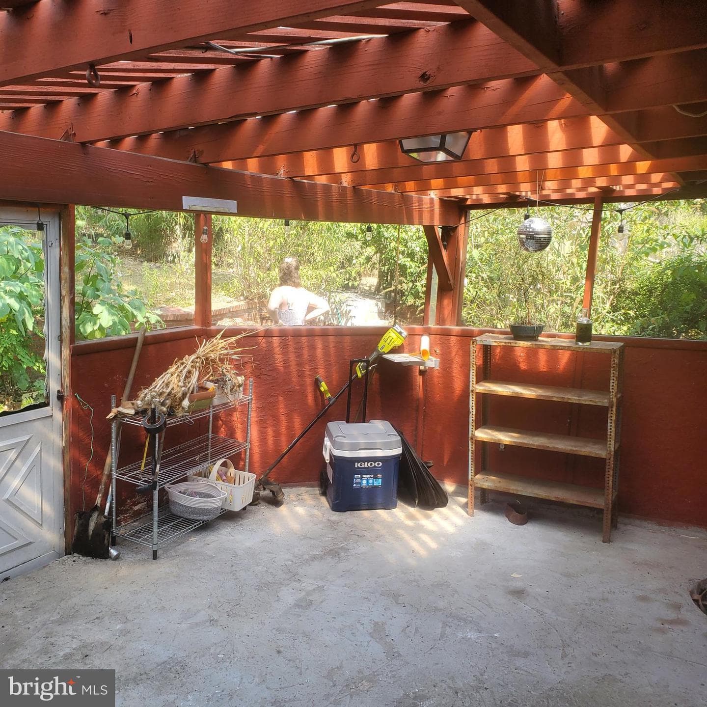 10106 Towhee Avenue photo 17