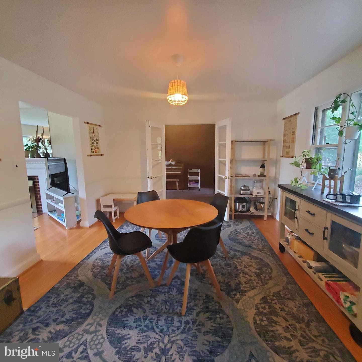 10106 Towhee Avenue photo 8