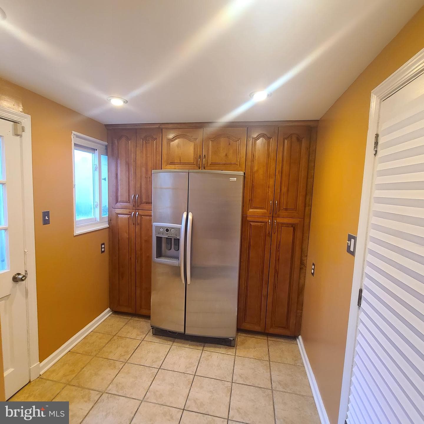 611 Quade Street photo 7