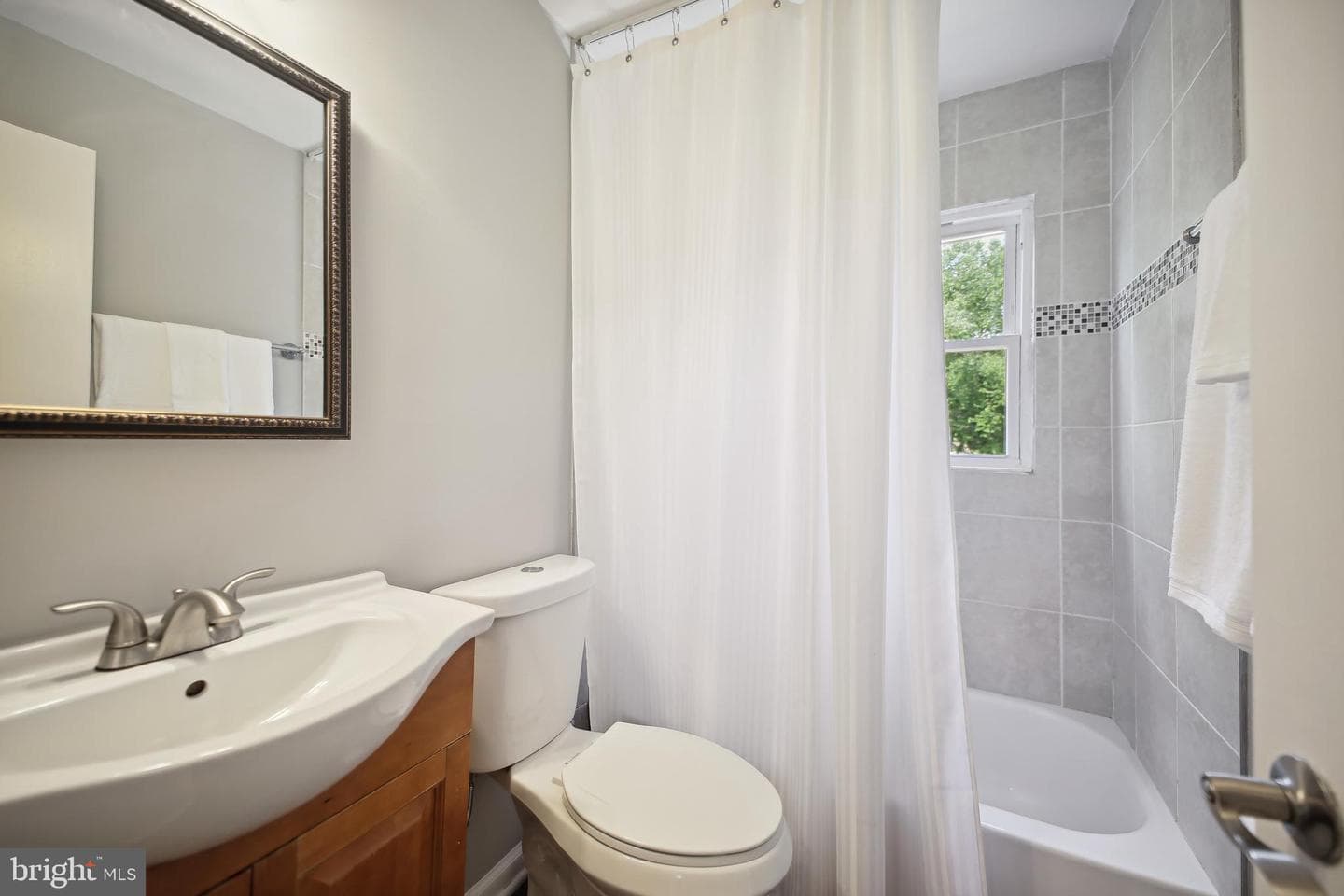 6208 Quebec Street photo 16