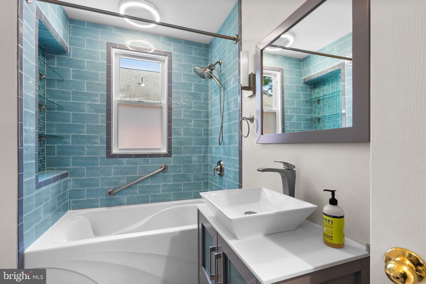 3422 Newton Street photo 9