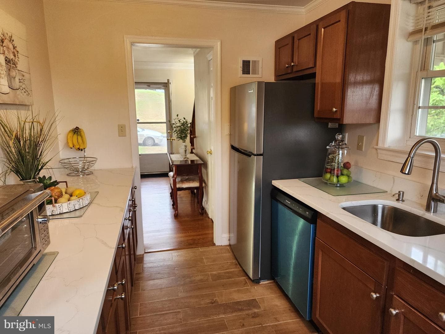 5600 Decatur Place photo 11