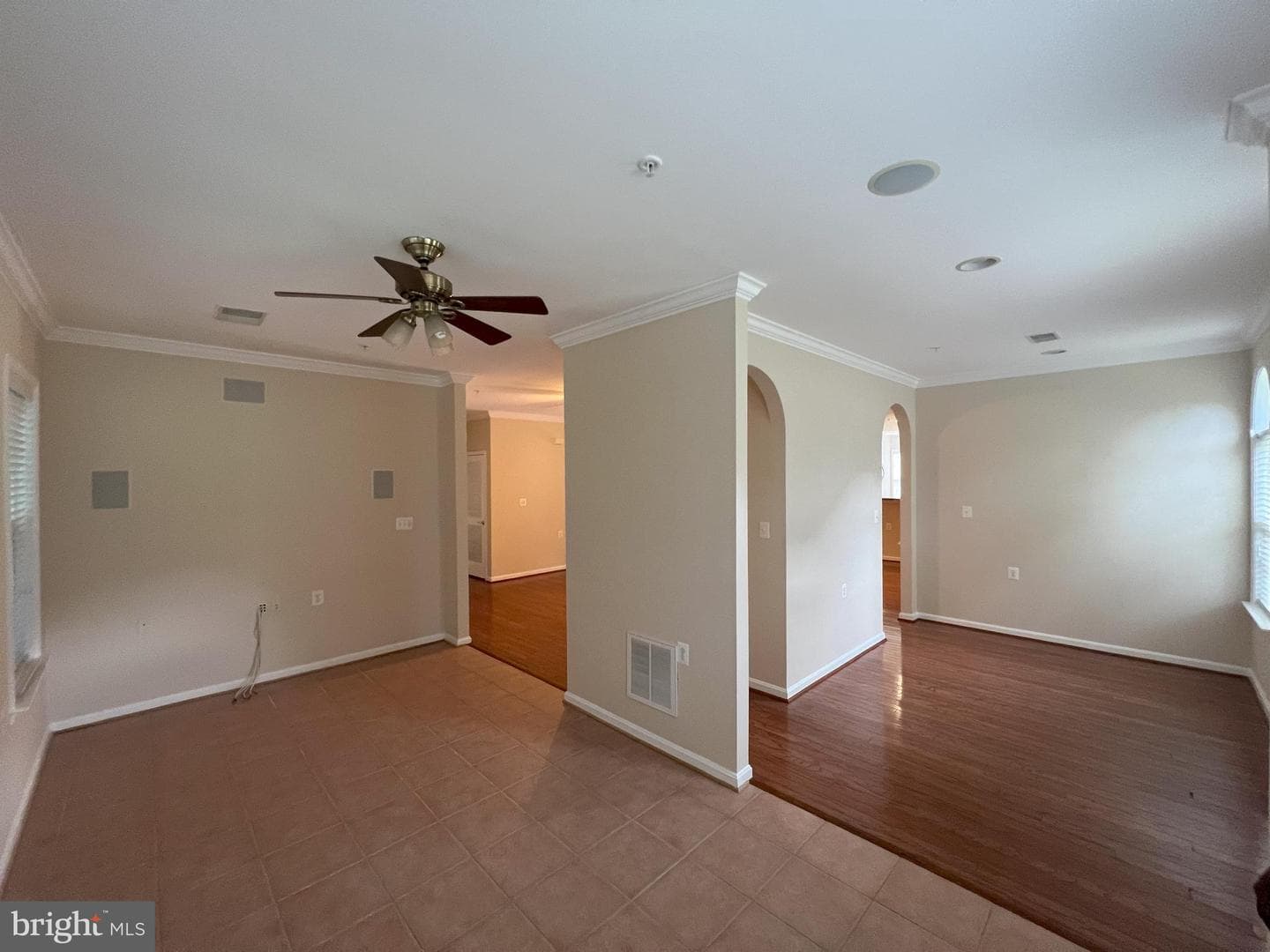 303 Fidgeway Lane photo 14