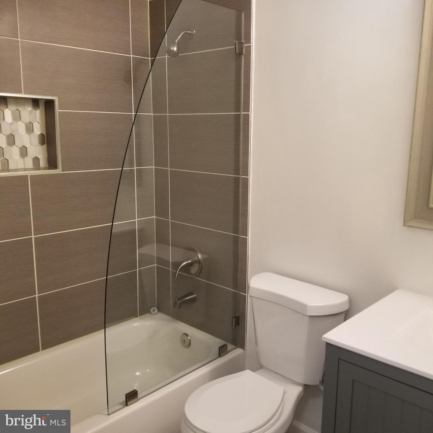 8807 Loughran Road photo 13