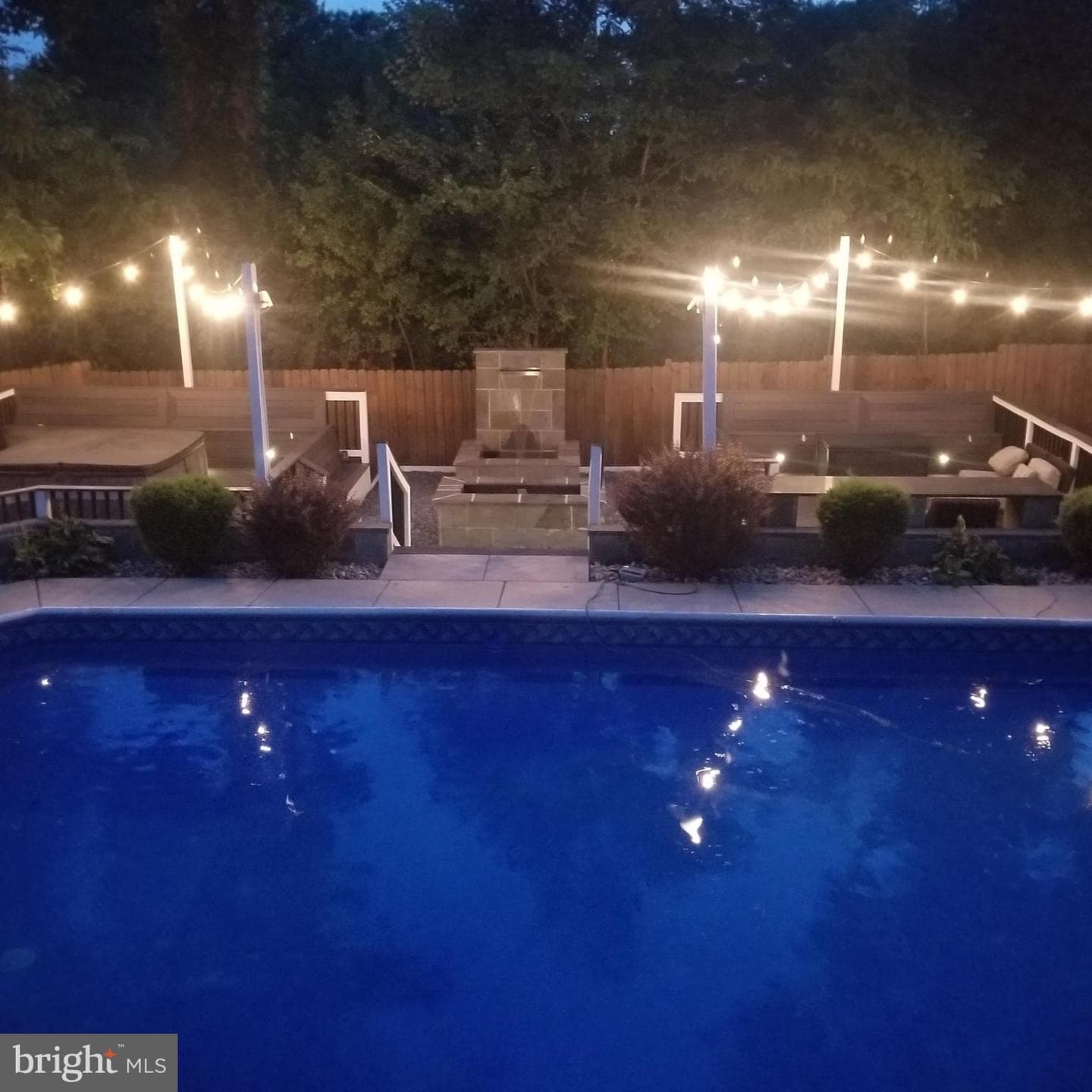 8807 Loughran Road photo 16