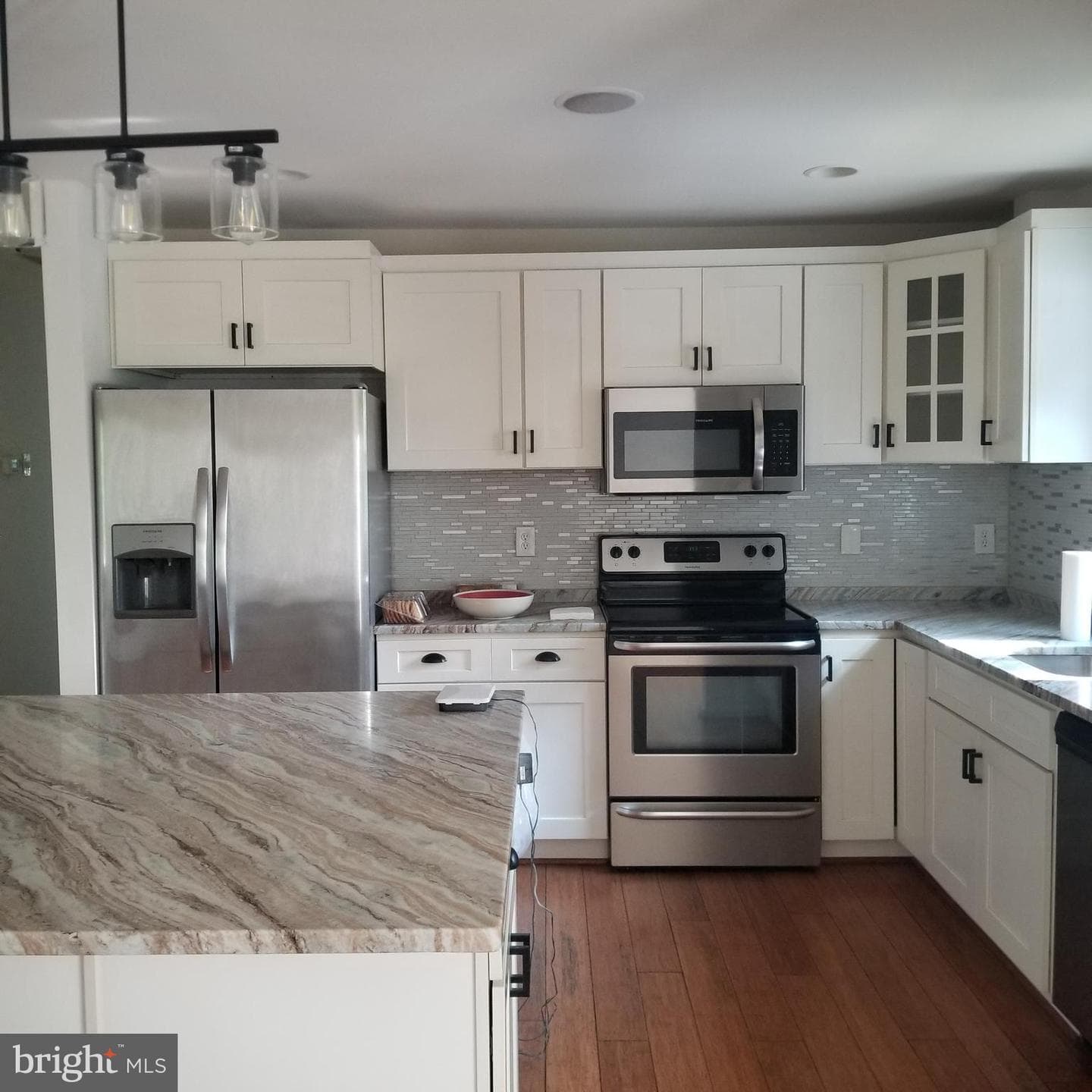 8807 Loughran Road photo 3