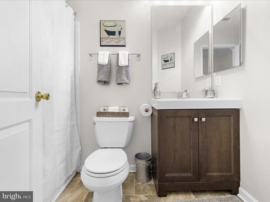 2720 Zeek Lane photo 22