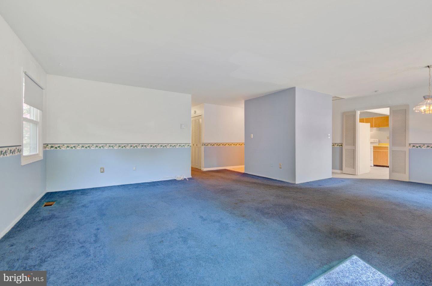 12520 Kensington Lane photo 16