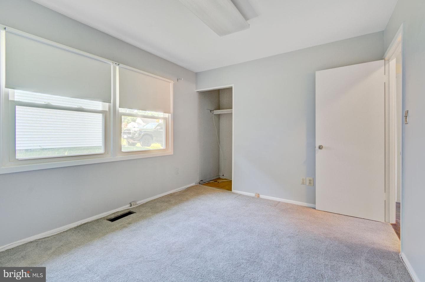 12520 Kensington Lane photo 20