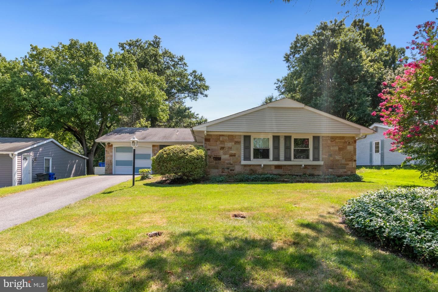 12520 Kensington Lane photo 27