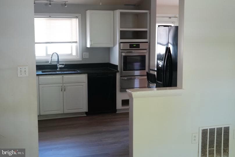 7424 Dominion Drive photo 5