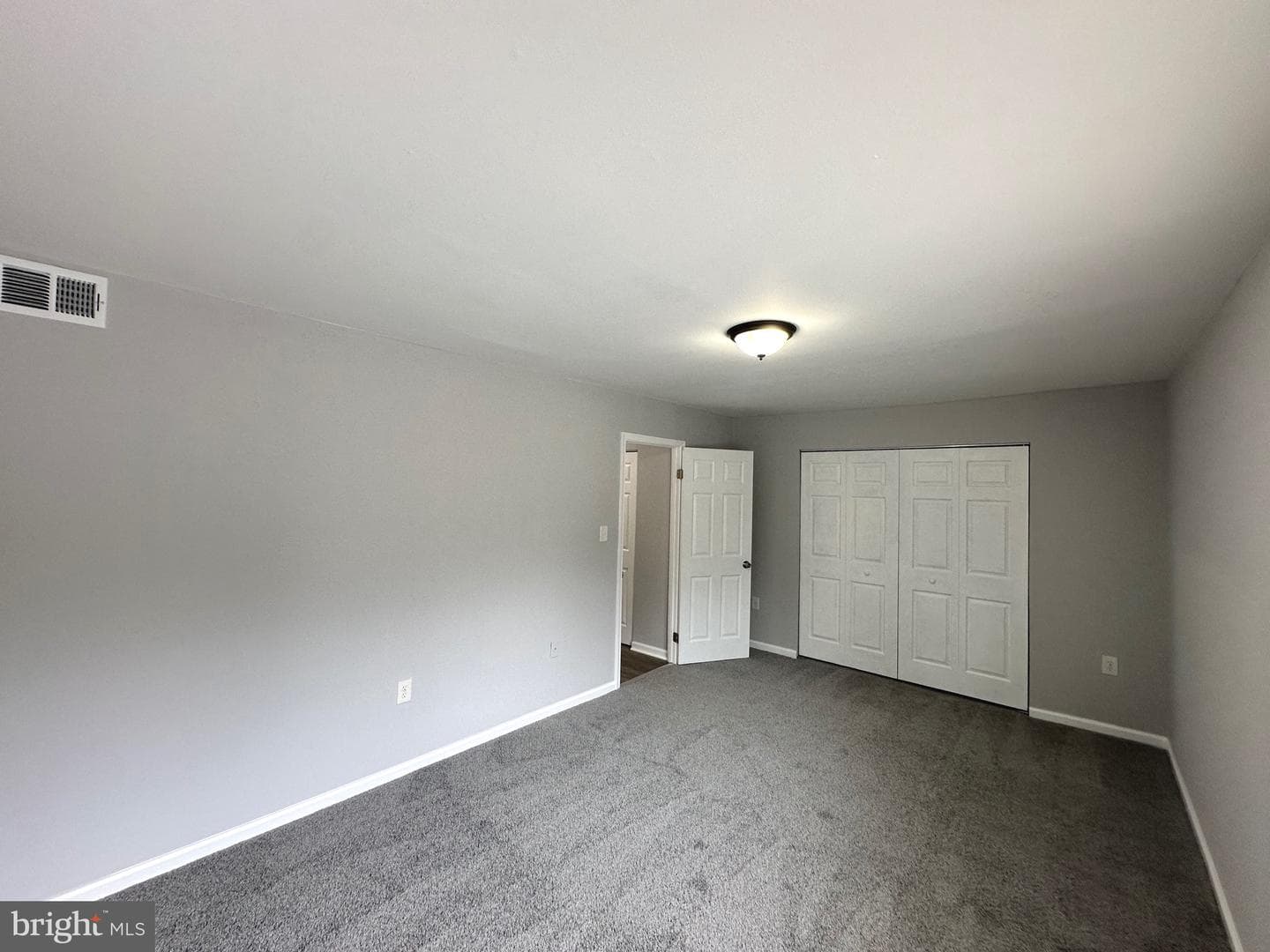 9278 Adelphi Road #304 photo 14
