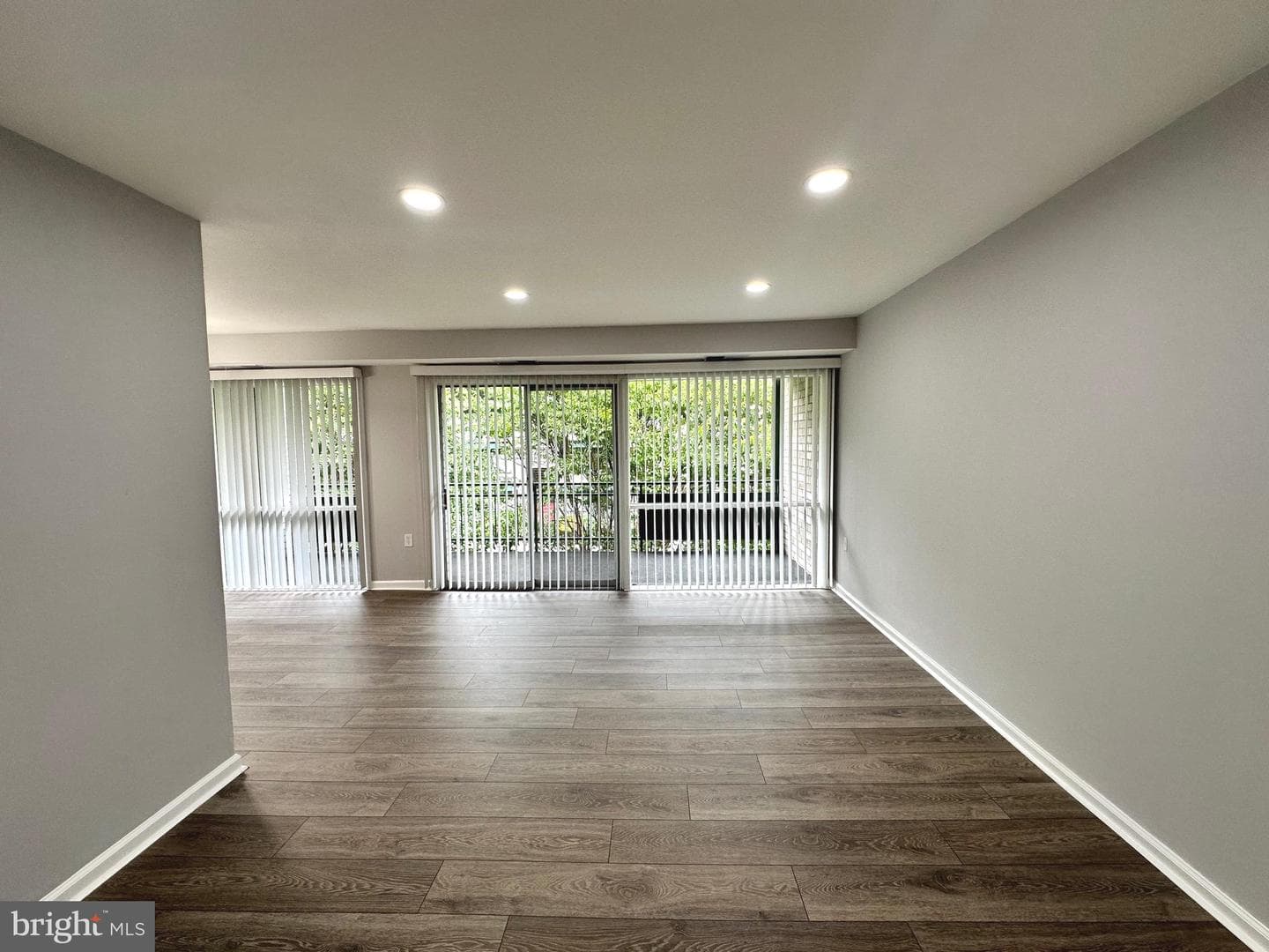 9278 Adelphi Road #304 photo 3