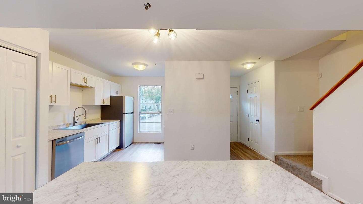 1038 Karen Boulevard photo 14