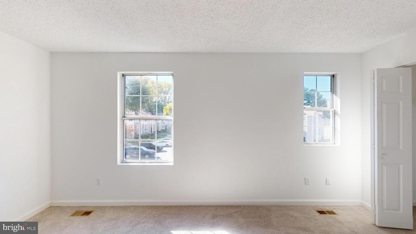 1038 Karen Boulevard photo 23
