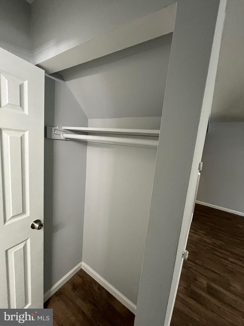 6907 Kent Town Drive photo 38