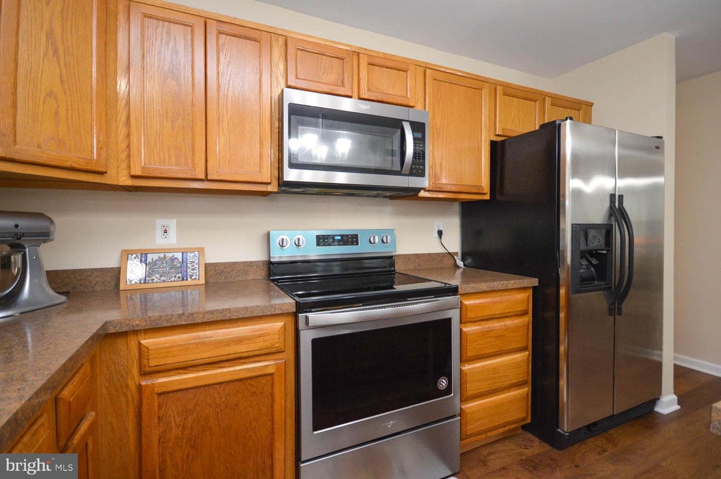 303 Prairie Court photo 17
