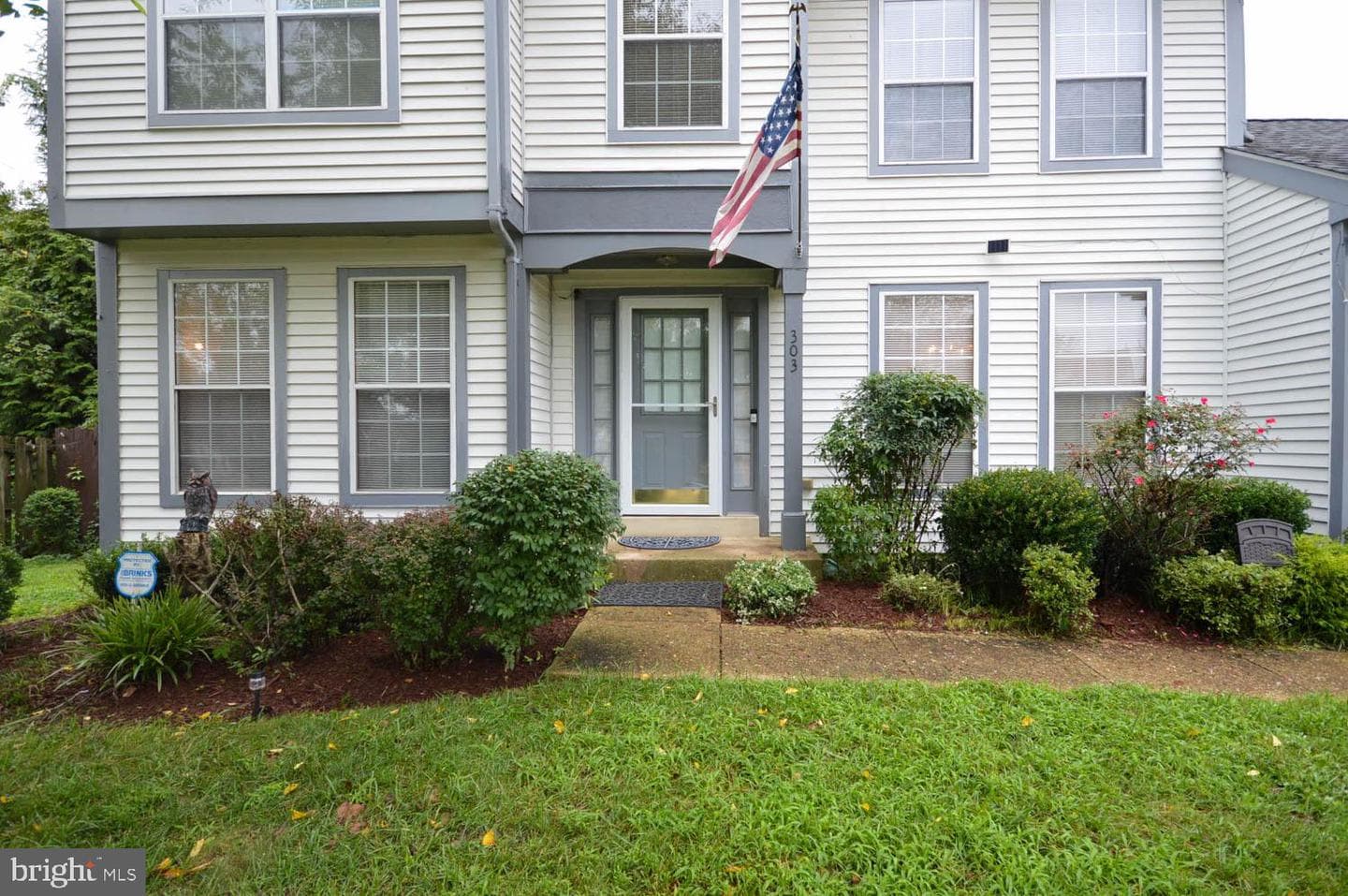303 Prairie Court photo 3