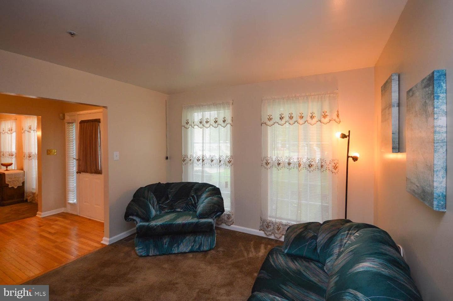 303 Prairie Court photo 7